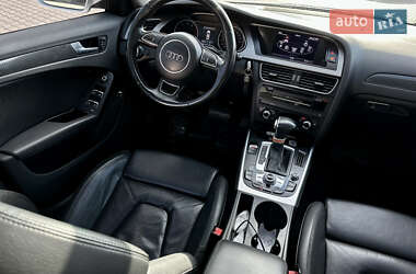 Седан Audi A4 2012 в 