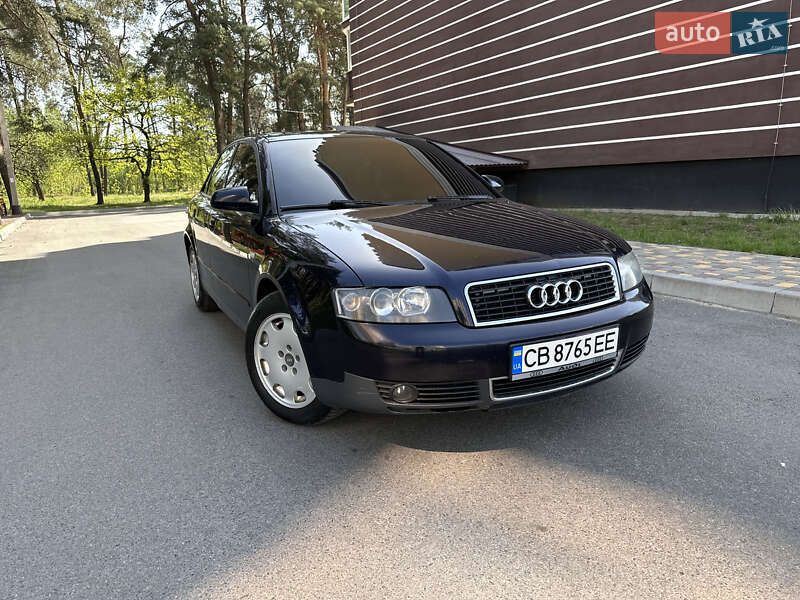 Седан Audi A4 2003 в 