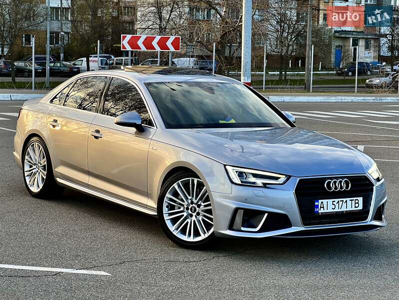 Audi A4 2019