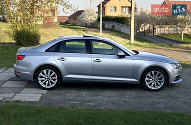 Седан Audi A4 2015 в 