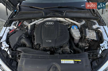 Седан Audi A4 2015 в 