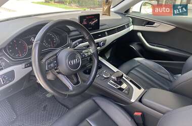 Седан Audi A4 2015 в 