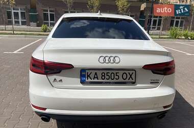 Седан Audi A4 2015 в 
