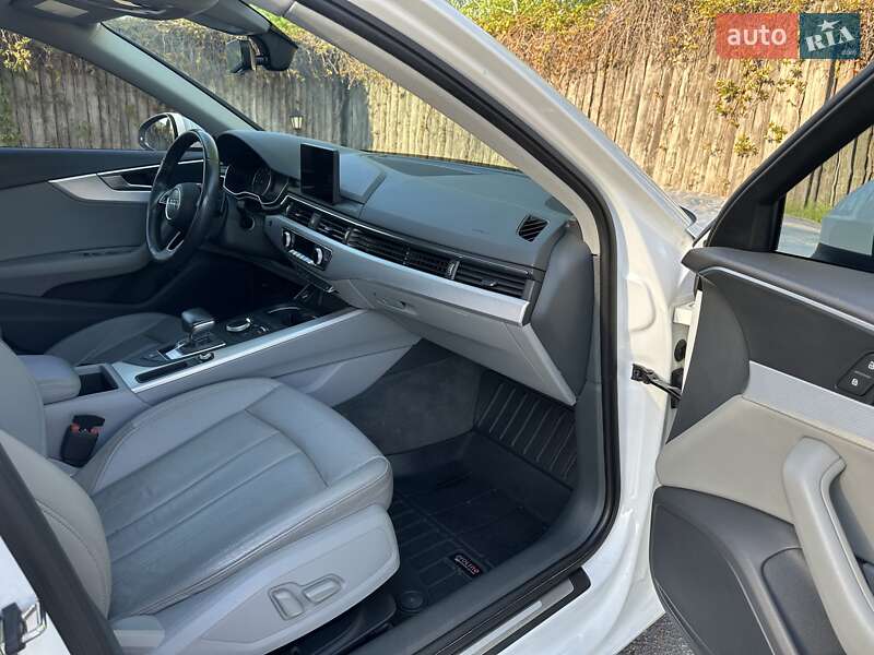 Седан Audi A4 2017 в Днепре