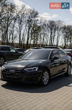 Седан Audi A4 2019 в 