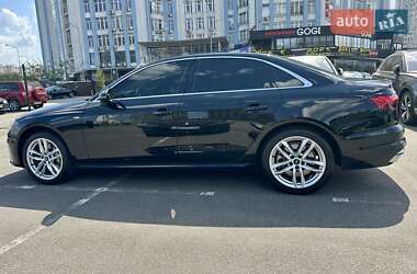 Седан Audi A4 2020 в 