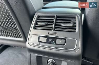 Седан Audi A4 2020 в 