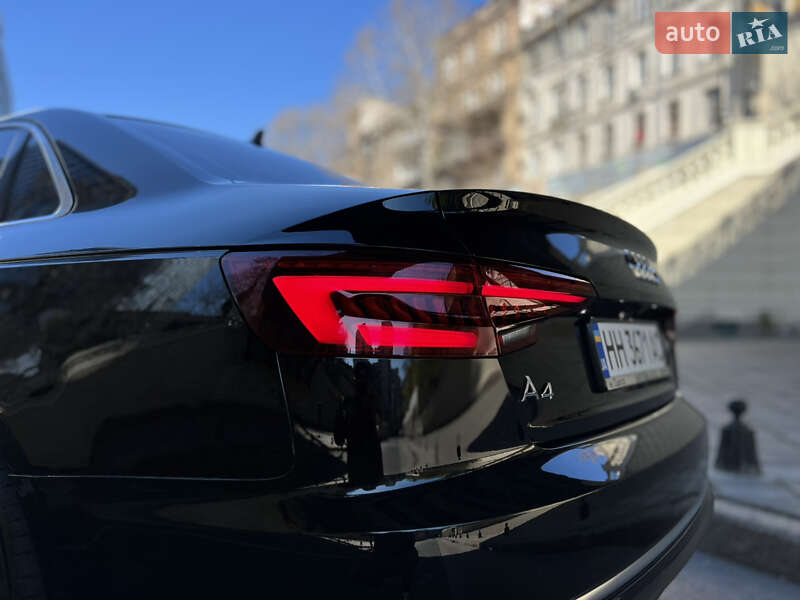 Седан Audi A4 2019 в Одессе