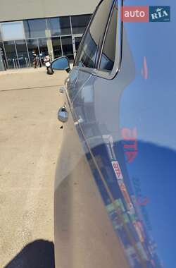 Седан Audi A4 2018 в 