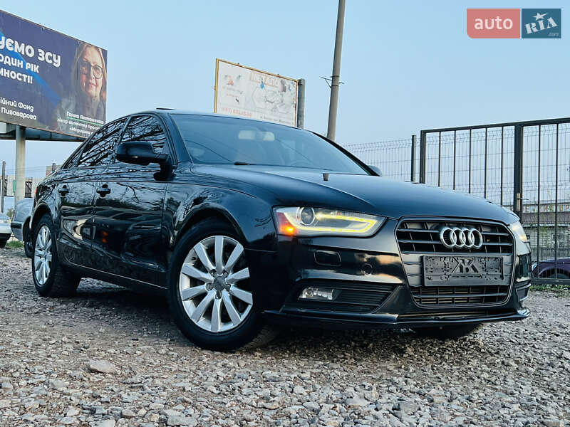 Седан Audi A4 2012 в Харькове