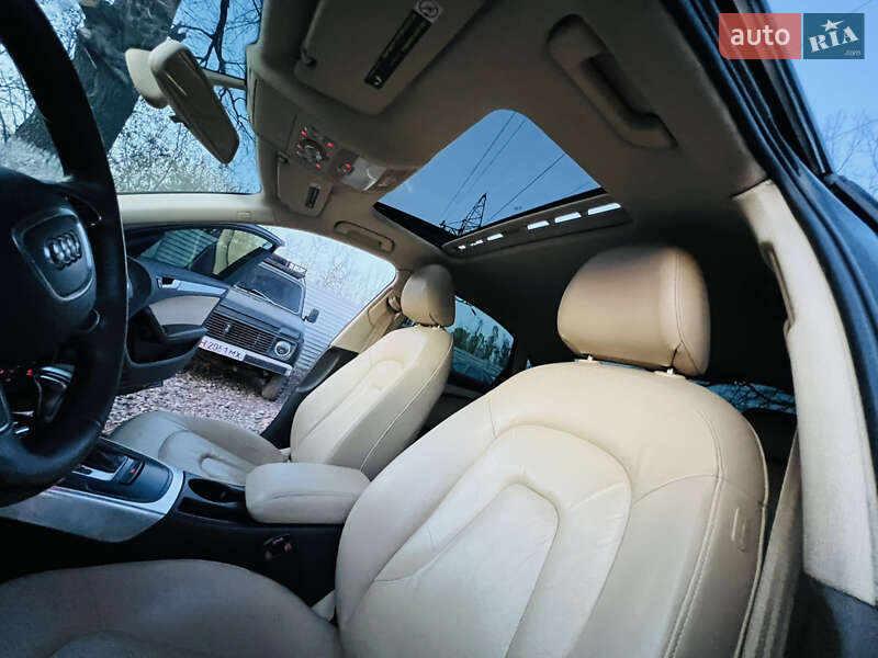 Седан Audi A4 2012 в Харькове