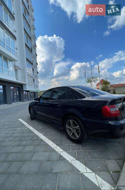 Седан Audi A4 1996 в 