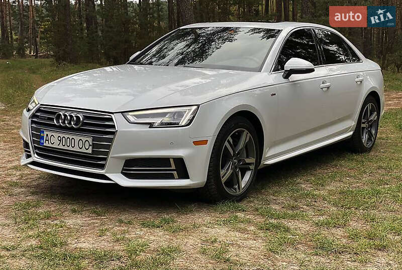 Седан Audi A4 2017 в Ровно
