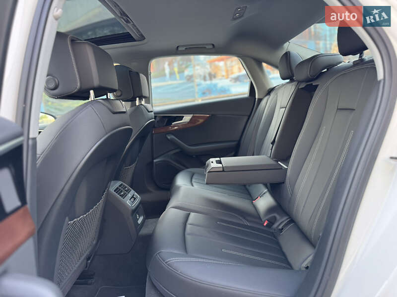 Седан Audi A4 2020 в Києві