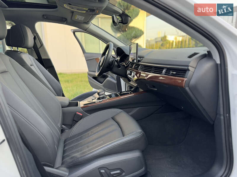 Седан Audi A4 2020 в Києві