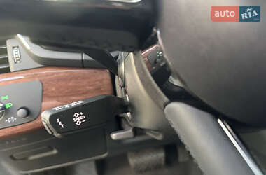 Седан Audi A4 2020 в 
