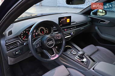 Седан Audi A4 2017 в 