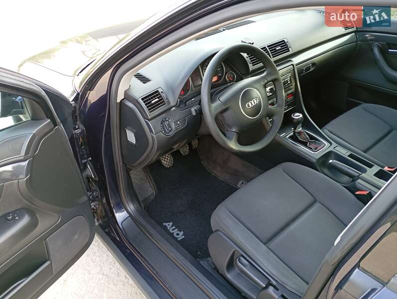 Седан Audi A4 2001 в Тернополе