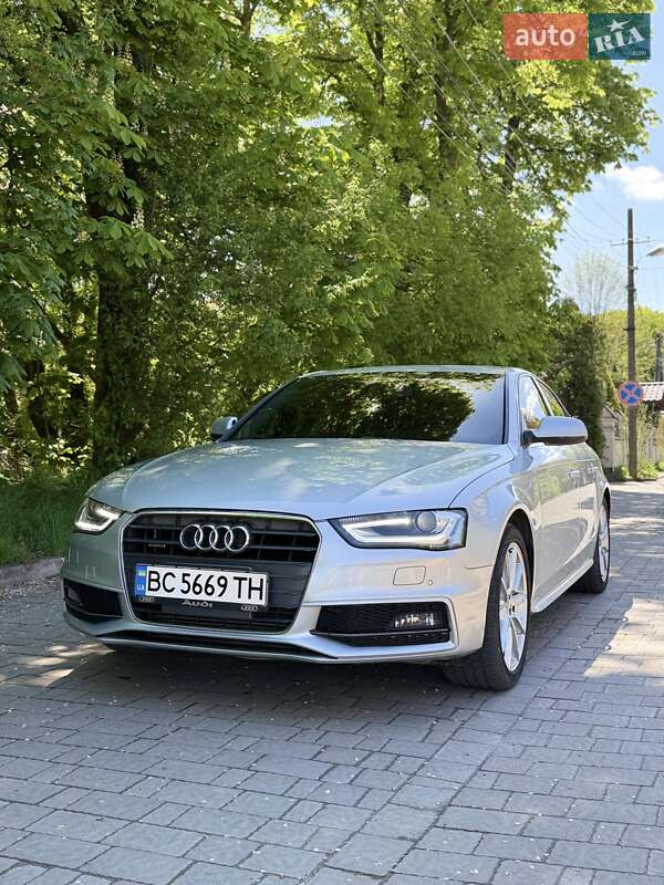 Audi A4 2014