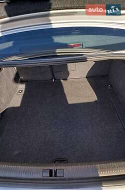 Седан Audi A4 2004 в 
