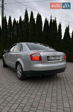 Седан Audi A4 2001 в 