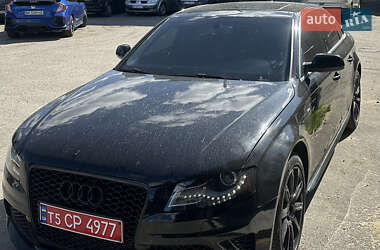 Седан Audi A4 2011 в Ровно