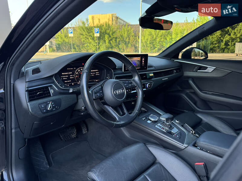 Седан Audi A4 2016 в Кривому Розі