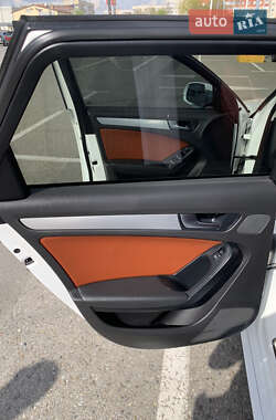 Седан Audi A4 2011 в 