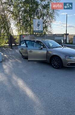 Седан Audi A4 2010 в 
