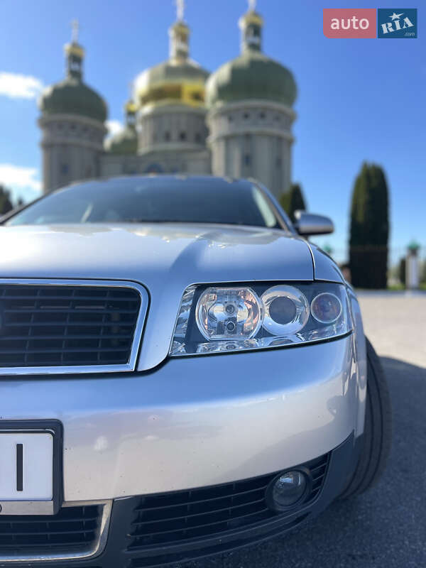 Седан Audi A4 2002 в Дубно