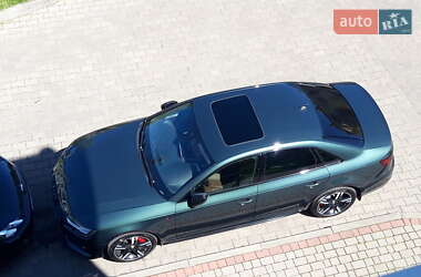 Седан Audi A4 2016 в 