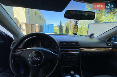 Седан Audi A4 2002 в 
