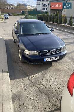 Седан Audi A4 1995 в 
