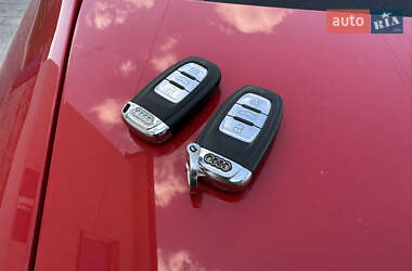 Седан Audi A4 2010 в 