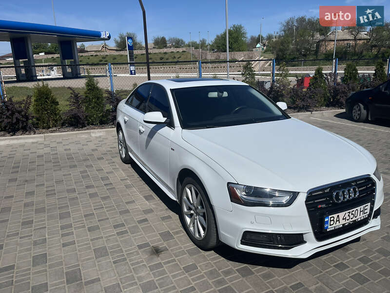 Audi A4 2014