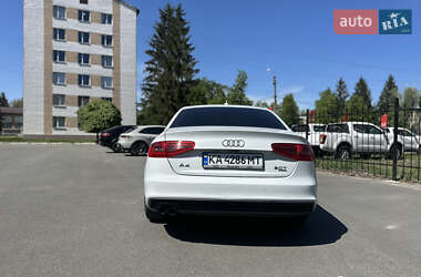 Седан Audi A4 2014 в Киеве