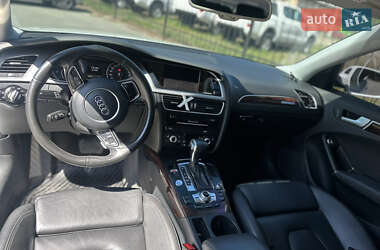 Седан Audi A4 2014 в Киеве