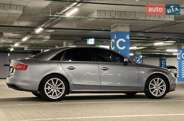 Седан Audi A4 2014 в 