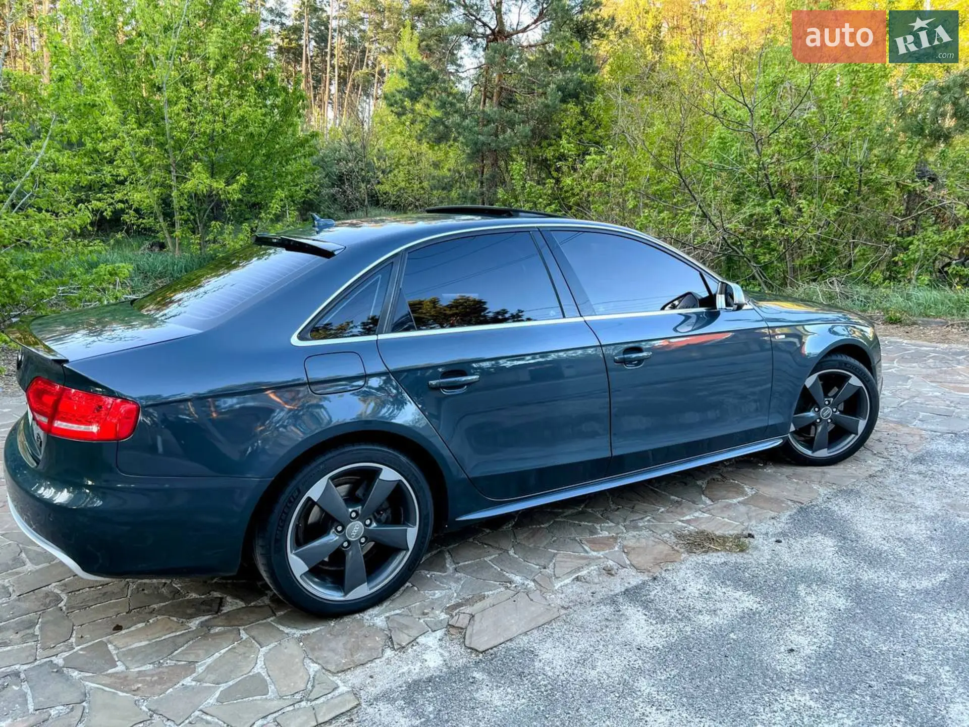 2011 Audi A4 - мініатюра 4