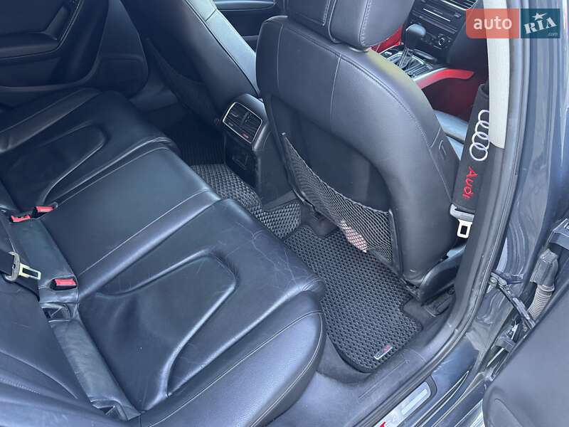 Седан Audi A4 2011 в Киеве