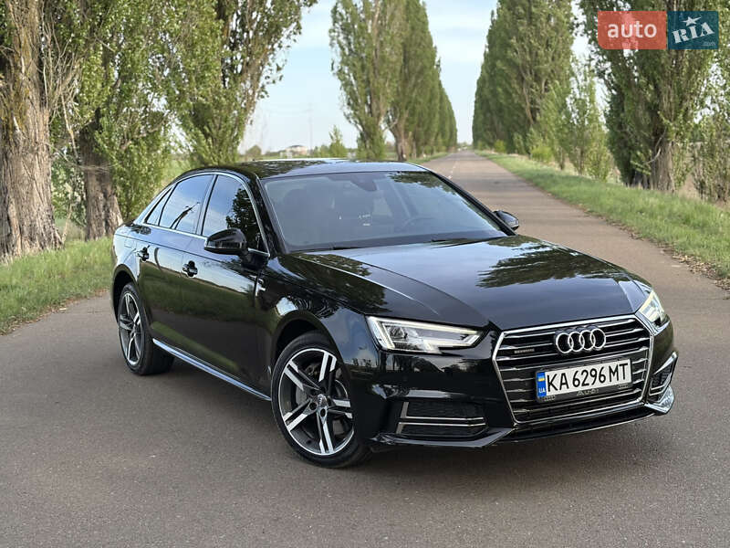 Седан Audi A4 2016 в 
