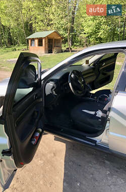 Седан Audi A4 1999 в 