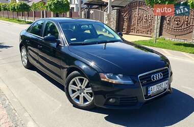 Седан Audi A4 2010 в Киеве