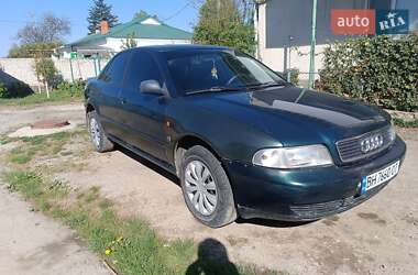 Седан Audi A4 1995 в 