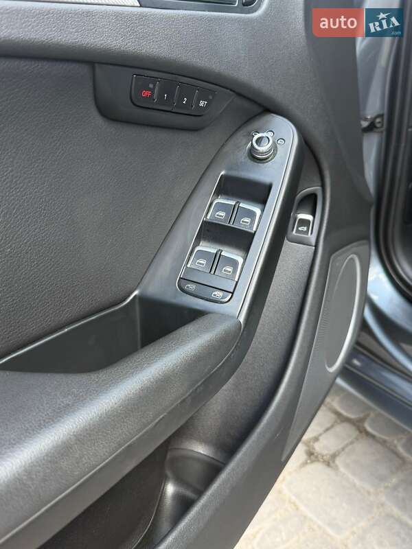 Седан Audi A4 2015 в Кропивницькому