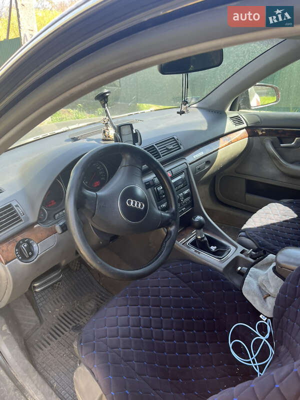 Универсал Audi A4 2002 в Мироновке