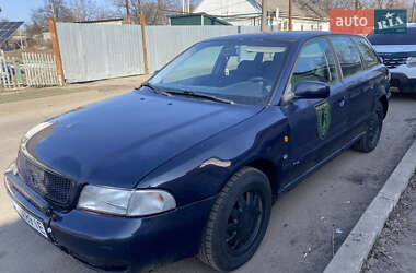 Универсал Audi A4 1997 в 