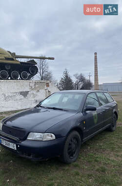 Универсал Audi A4 1997 в 