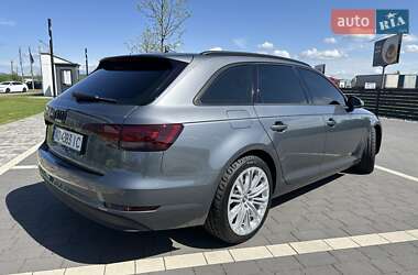Универсал Audi A4 2016 в 