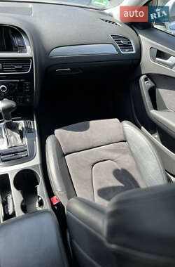 Седан Audi A4 2012 в 
